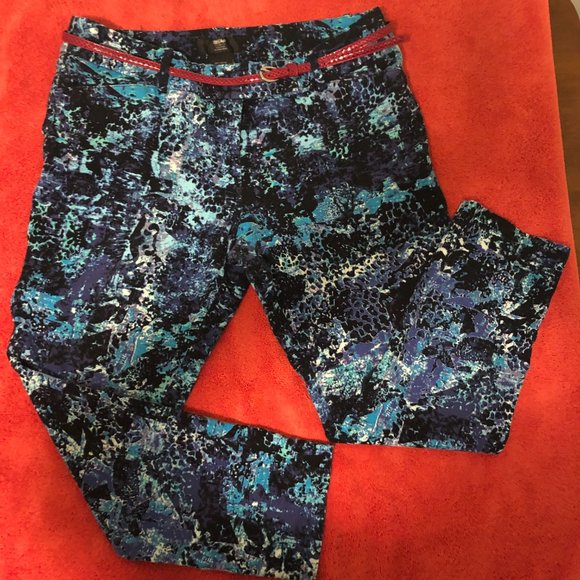 MOSSIMO Stretch Extensible Blue Burst Colors Crop Pants Size 12 - Picture 6 of 8